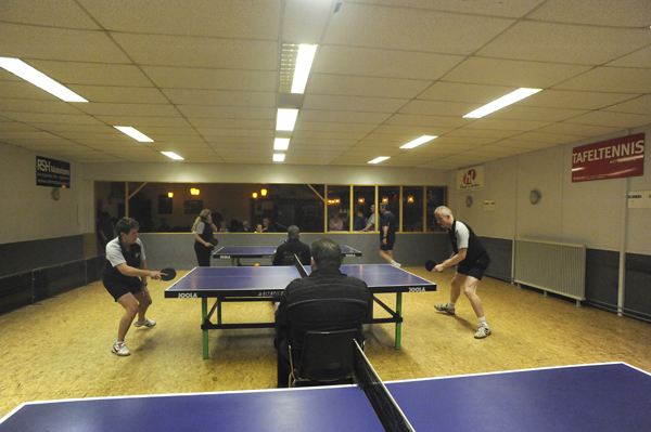 BEKER     (98)