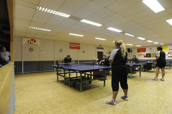 BEKER     (101)
