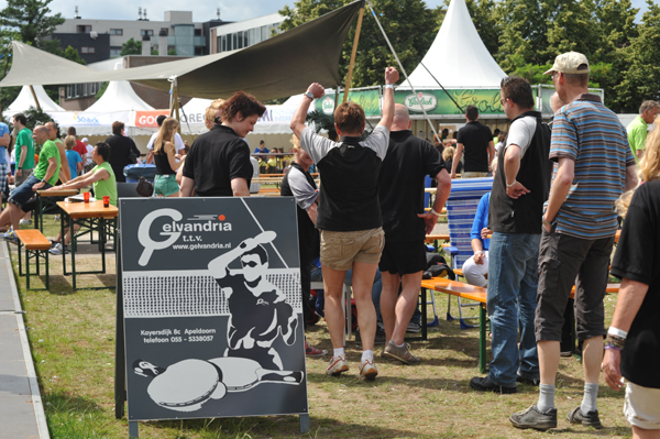 DRAKENBOOT (28)